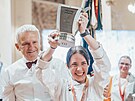 Krist�na Zaj�cov� z Jihlavy se raduje z v�t�zstv� v presti�n� gastronomick�...