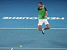 Daniil Medvedv pálí ve finále Australian Open.