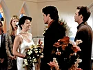 Shannen Doherty, David Gail a Luke Perry v díle seriálu Beverly Hills 90210,...