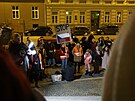 Lidé demonstrovali ped Krajským soudem v Brn proti kontroverzního rozsudku za...