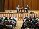 Prezident Petr Pavel se v úterý veer úastnil diskuze s obyvateli Stíbra. Do...