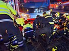 Tramvaj srazila chodce pobl� obory Hv�zda (24. ledna 2024)