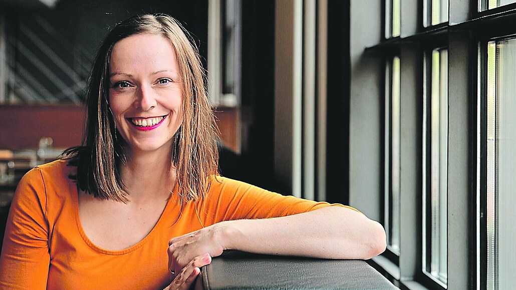 Lucie D�dková pomáhá firmám a jednotlivc�m s marketingovou strategií.