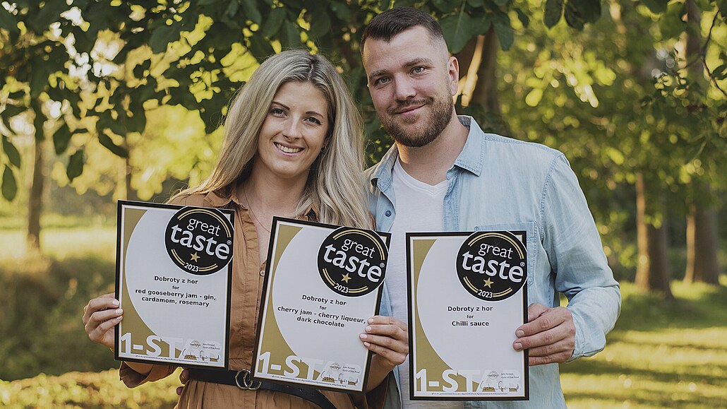 Porotce uplynulého ro�níku presti�ní gastronomické sout�e uchvátily dva d�emy...