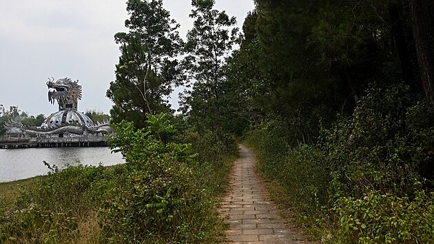 Are�l ofici�ln� p��stupn� nen�, ale o n�v�t�vn�ky nouzi nem�.