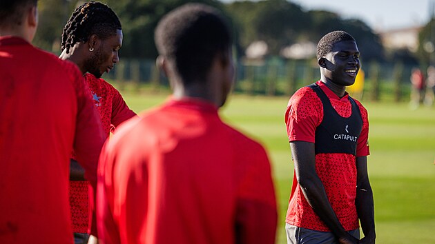Slavia'da Malick Diouf: kırmızı ve şüpheler, sonra ligin hissi