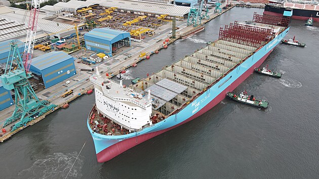Nejvt metanolem pohnn kontejnerov lo na svt Ane Maersk (24. ledna 2024)