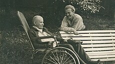 Nemocný V. I. Lenin v roce 1923 v Gorkách