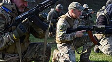 Výcvik ukrajinské pchoty v Záporoské oblasti (13. listopadu 2023)