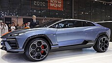 Lamborghini Lanzador na katarském autosalónu. (íjen 2023)