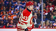DEBUT V BITVĚ O ALBERTU. Útočník Adam Klapka poprvé nastoupil v NHL, v dresu...