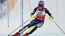 Americká lyaka Mikaela Shiffrinová bhem slalomu Svtového poháru v Jasné.