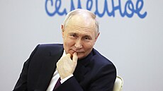 Ruský prezident Vladimir Putin bhem mezinárodního fóra v Moskv (23. ledna...