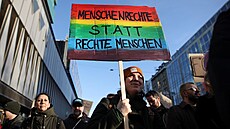 V N�mecku o víkendu lidé op�t protestovali proti krajní pravici a stran�...