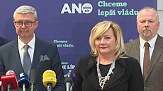 P�edseda stínové vlády ANO Karel Havlí�ek, �éfka poslaneckého klubu Alena...