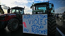 Zem�d�lci blokují dálnici A7 u Albonu na jihovýchod� Francie. (23. ledna 2024)