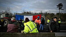 Zemdlci blokují dálnici A7 u Albonu na jihovýchod Francie. (23. ledna 2024)