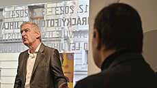 Zleva �editel festivalu Ji�í �tilec a primátor Petr Ry�ka na tiskové konferenci...