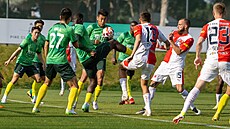 Slávisté porazili v píprav v Portugalsku ínský klub Peking Kuo-an.
