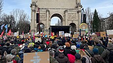 Poadatel nedlní demonstrace proti pravicovému extremismu a pravicov...