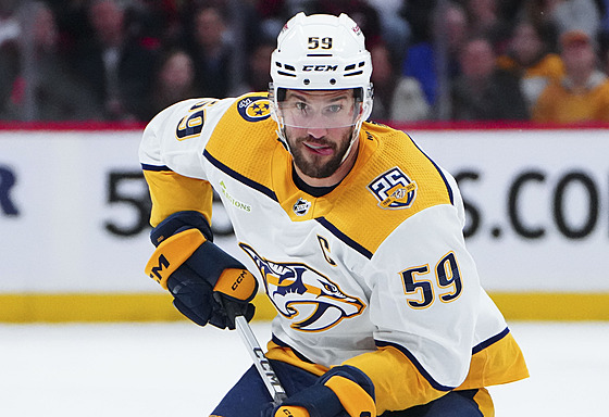 Roman Josi v dresu Nashville Predators
