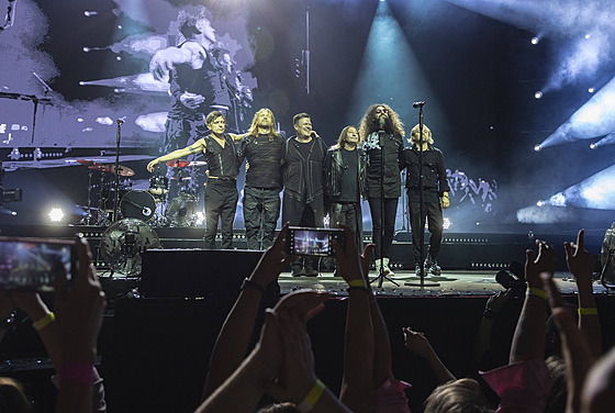 Vystoupení rockové skupiny Bi-2 v estonském Tallinu (10. záí 2023)