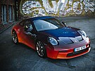 Výtvarník Jan Kaláb upravil Porsche 911 GT3 Touring v umleckém projektu...