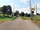 Pohled na elezniní pejezd v Dolní Lutyni na Karvinsku, kde jsou patrné tamní...