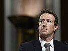 Generální editel spolenosti Meta Mark Zuckerberg vypovídá bhem slyení...