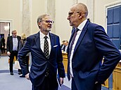 Premiér Petr Fiala a ministr kolství Mikulá Bek (31. ledna 2024)