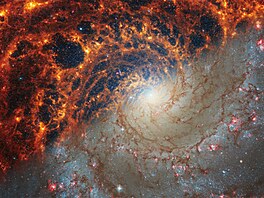 nasa spirální galaxie