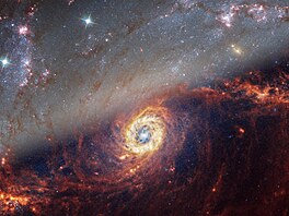 nasa spirální galaxie