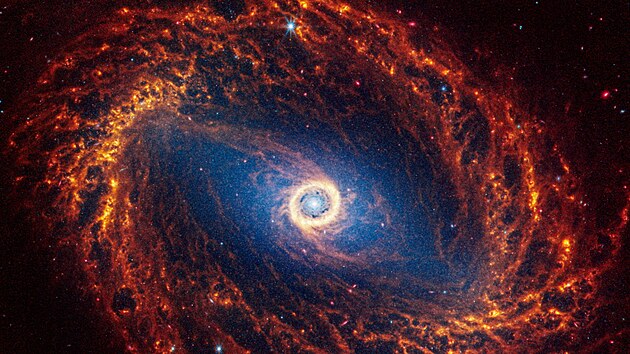nasa spir�ln� galaxie