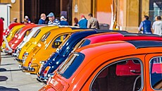 P�esto�e oran�ová barva není na trhu ojetých vozidel úpln� b�ná, automobiloví...