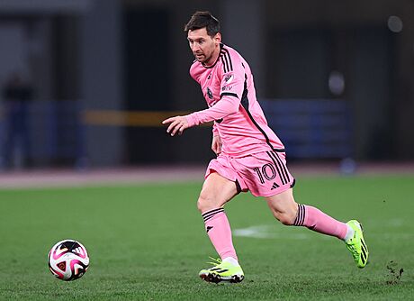 Lionel Messi z Interu Miami v píprav proti Visselu Kóbe v Tokiu