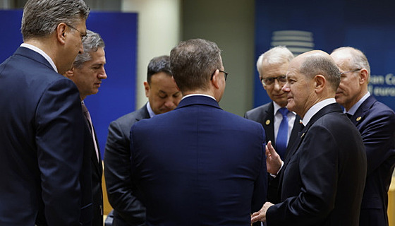 Chorvatský premiér Andrej Plenković, slovinský premiér Robert Golob, irský...