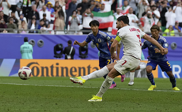 Penalta v nastavení a Íránci vyřadili z asijského mistrovství Japonsko