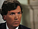 Americk modertor Tucker Carlson bhem rozhovoru s ruskm dikttorem...