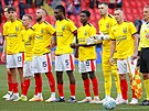 Fotbalisté Slavia nastupují k pípravnému utkání proti Zlatým Moravcm.