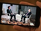 Ruský diktátor Vladimir Putin bhem rozhovoru s americkým moderátorem Tuckerem...