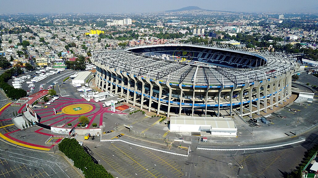 Estadio Azteca neboli Aztécký stadion v Ciudad de México.