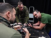 éf armády generálporuík Karel ehka a populární herec Ondej Vetchý si...