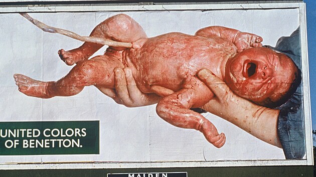Snmek novorozen holiky v reklam znaky Benetton z roku 1991