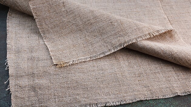 Zbytky j�dla Marie Kondo ned�v� do plastov�ch krabi�ek, ale do misti�ek, kter�...