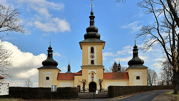 Velk kov cesta v Hroznatov a poutn msto Maria Loreto.