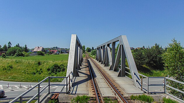 Most pes dlnici D3 u Tbora