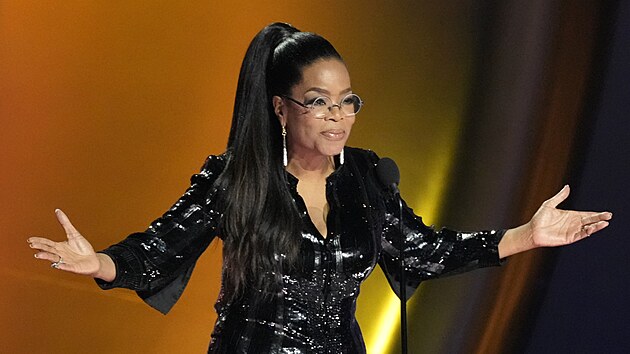 Oprah Winfreyov na udlen cen Grammy (Los Angeles, 4. nora 2024)