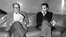 Francois Mitterrand a Robert Badinter (28. dubna 1981)
