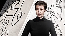 Zoja Guschlová. Absolventka pra�ské V�CHT a místop�edsedkyn� Asociace pro...