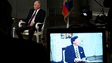 Rozhovor amerického moderátora Tuckera Carlsona s ruským prezidentem Vladimirem...